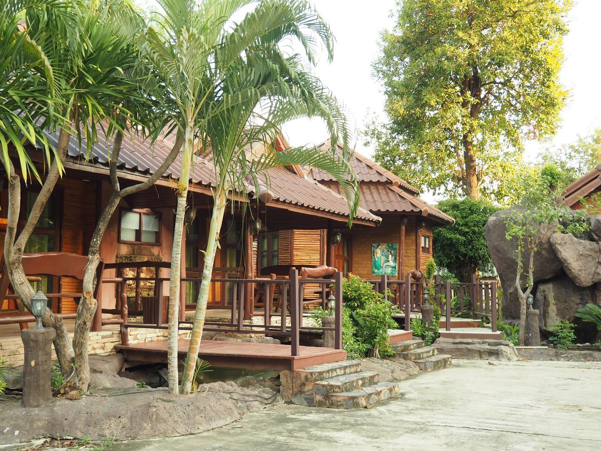 Chantaa Boutique Place Ubon Ratchathani Buitenkant foto